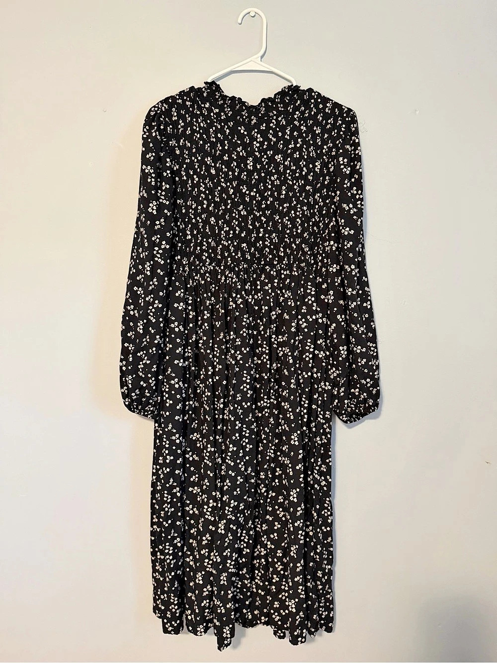 a new day Smocked High-Neck Floral Long Sleeve Midi Dress Black & White XXL